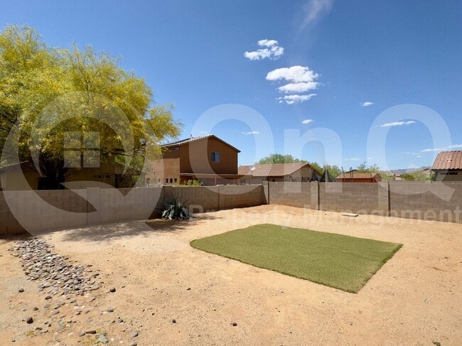 Building Photo - 6656 S Blue Wing Dr