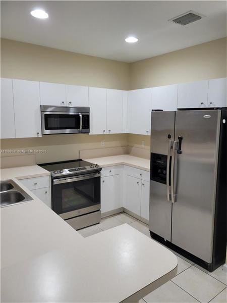 Building Photo - 2707 SW 82nd Ave