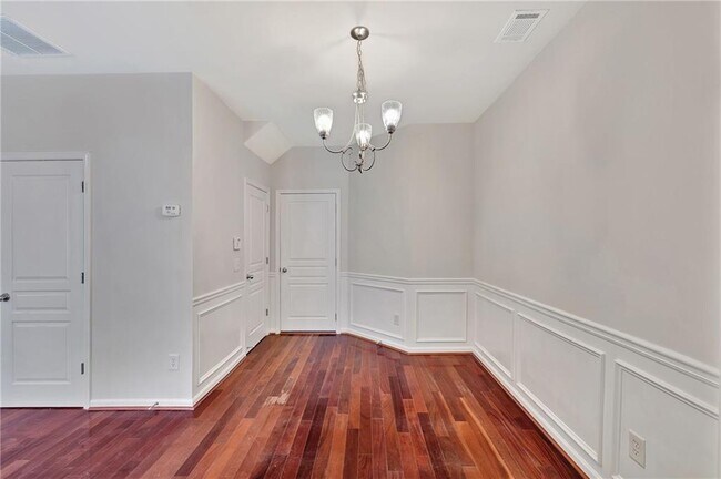 Building Photo - 2187 Oakland Grove Pl