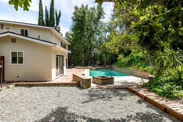 Building Photo - 24526 Calvert St