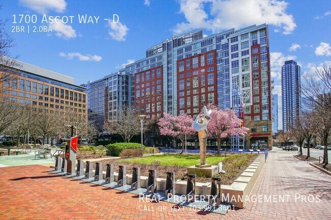 Building Photo - 1700 Ascot Way