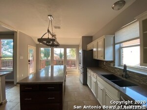 Building Photo - 1752 Jasons N Ct