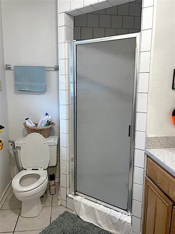 Building Photo - 725 Danish Dr