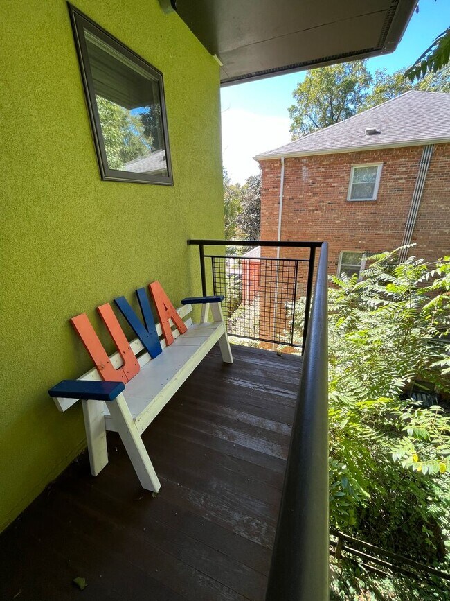 Interior Photo - The Treehouse on JPA
