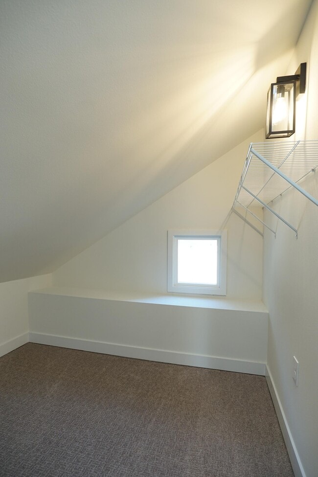 Building Photo - 2922 S Adams St