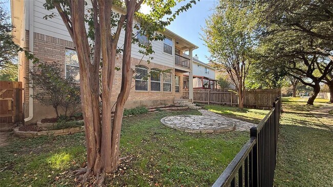 Building Photo - 1716 Rosenborough Ln S