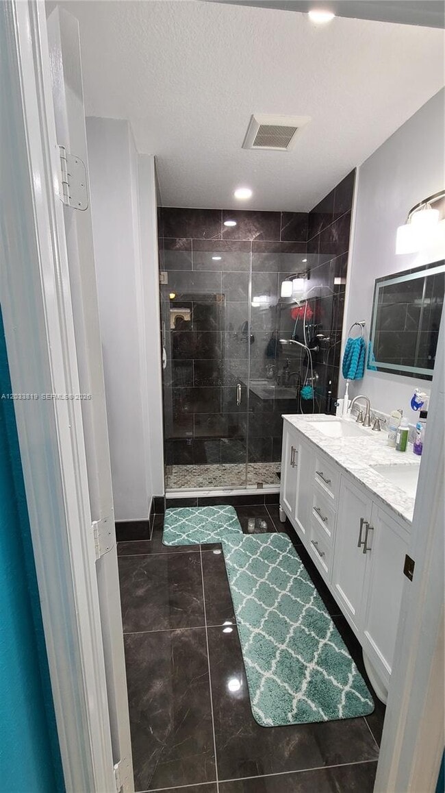 Building Photo - 886 SW 149th Ct