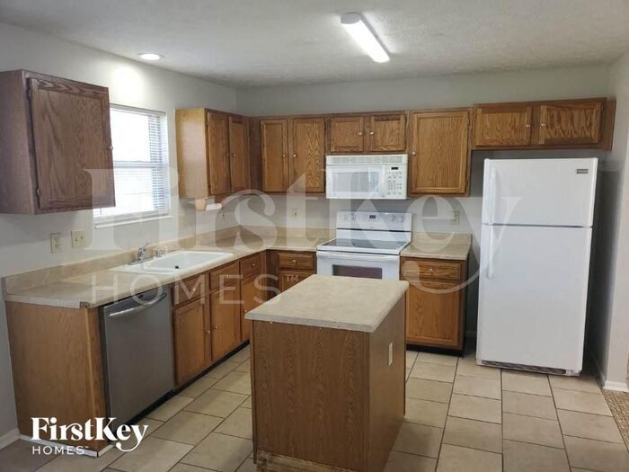 Building Photo - 4916 Rialto Ridge Dr