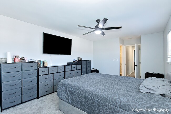 Building Photo - 638 Dordan Ct