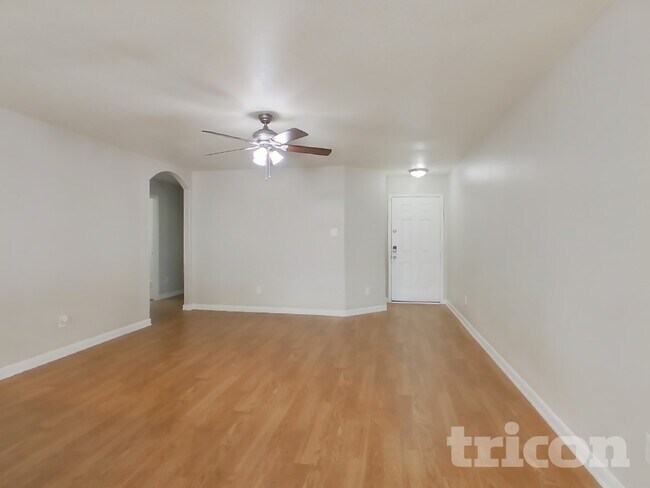 Building Photo - 6930 Waterlilly View Ln