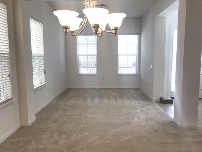 Building Photo - LARGE BRAND NEW 4 Bedroom in Windermere !!! Close to DISNEY! TOP SCHOOL!!