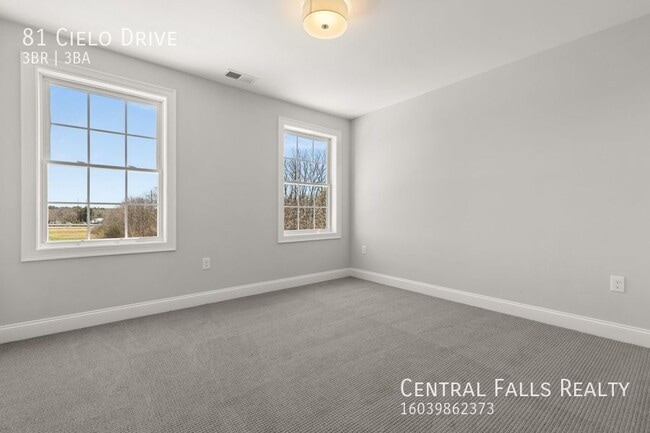 Building Photo - 81 Cielo Dr