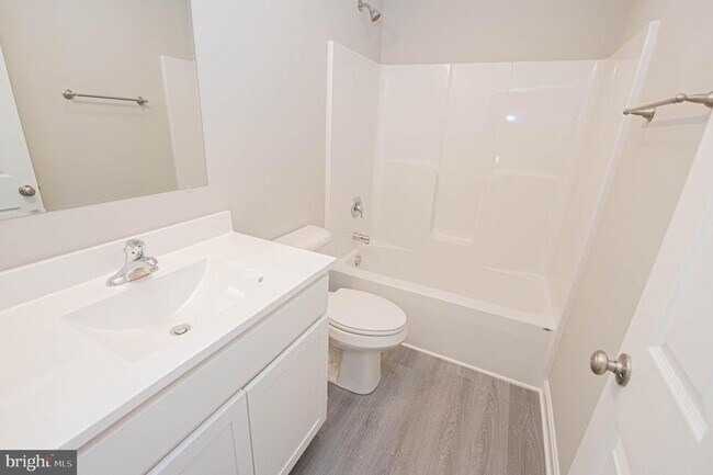 Building Photo - 243 Morgans Ct