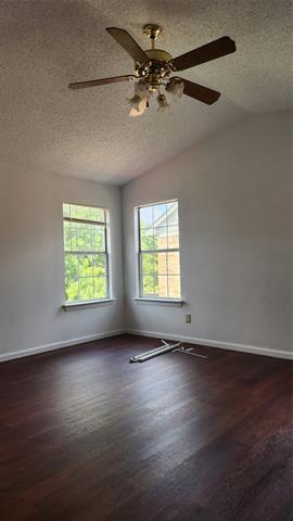 Building Photo - 4037 Oxlea Dr