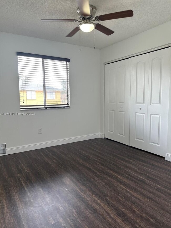 Building Photo - 65 NE 12th Ave