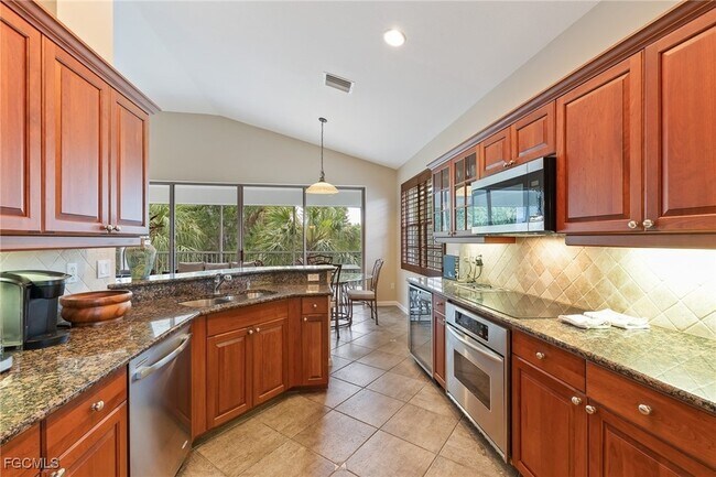 Building Photo - 16107 Mt Abbey Way