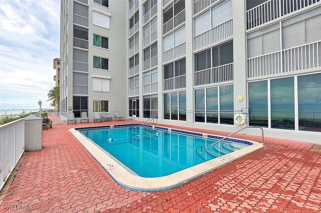 Building Photo - 26000 Hickory Blvd