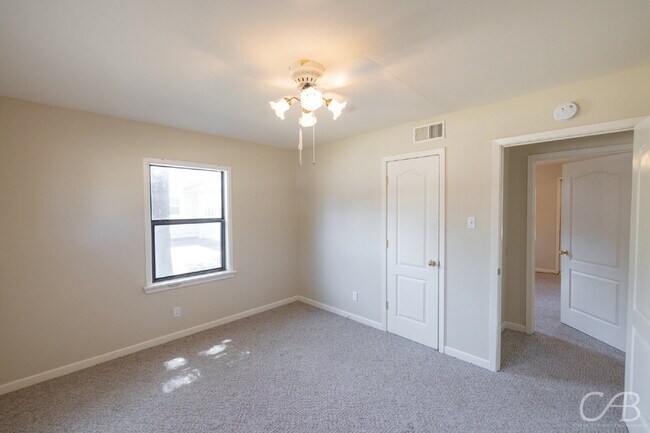 Building Photo - For  Lease