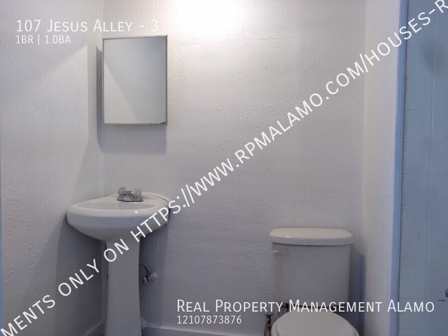 Building Photo - **MOVE-IN SPECIAL** ALL BILLS PAID!!! Conv...