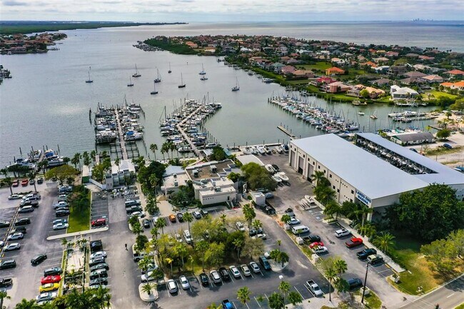 Building Photo - 1045 Apollo Beach Blvd