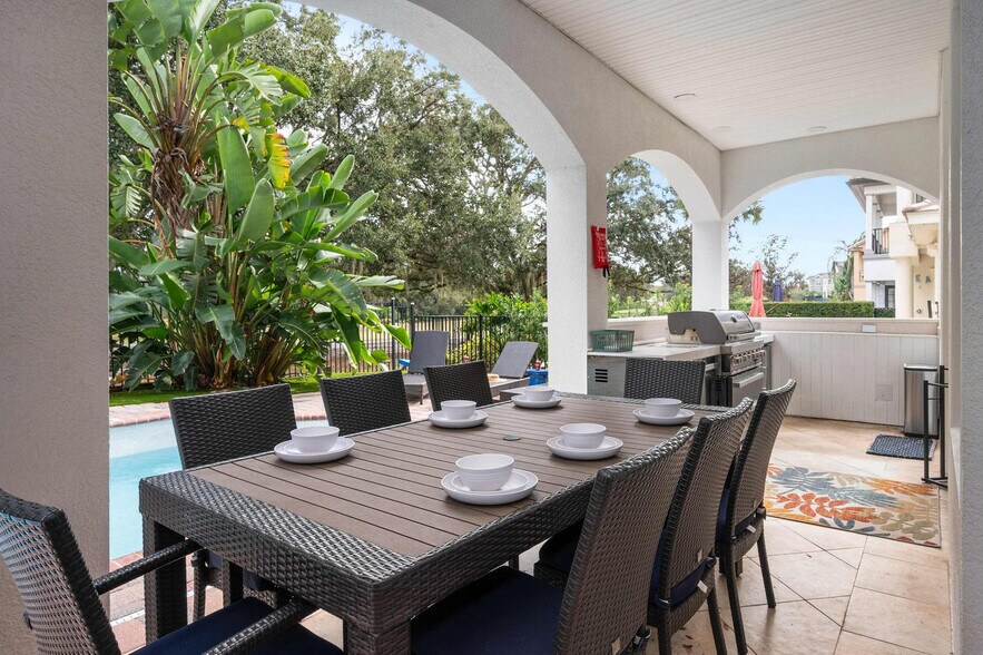 Building Photo - 1227 Radiant St