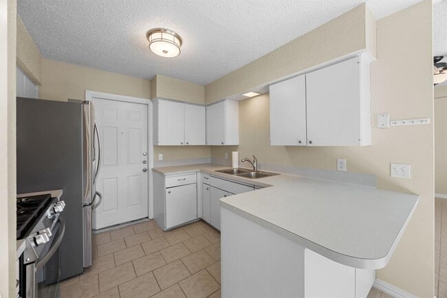 Building Photo - 6509 Krollton Dr