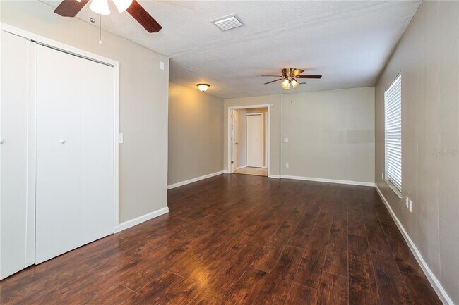 Building Photo - 2408 Denn John Ln