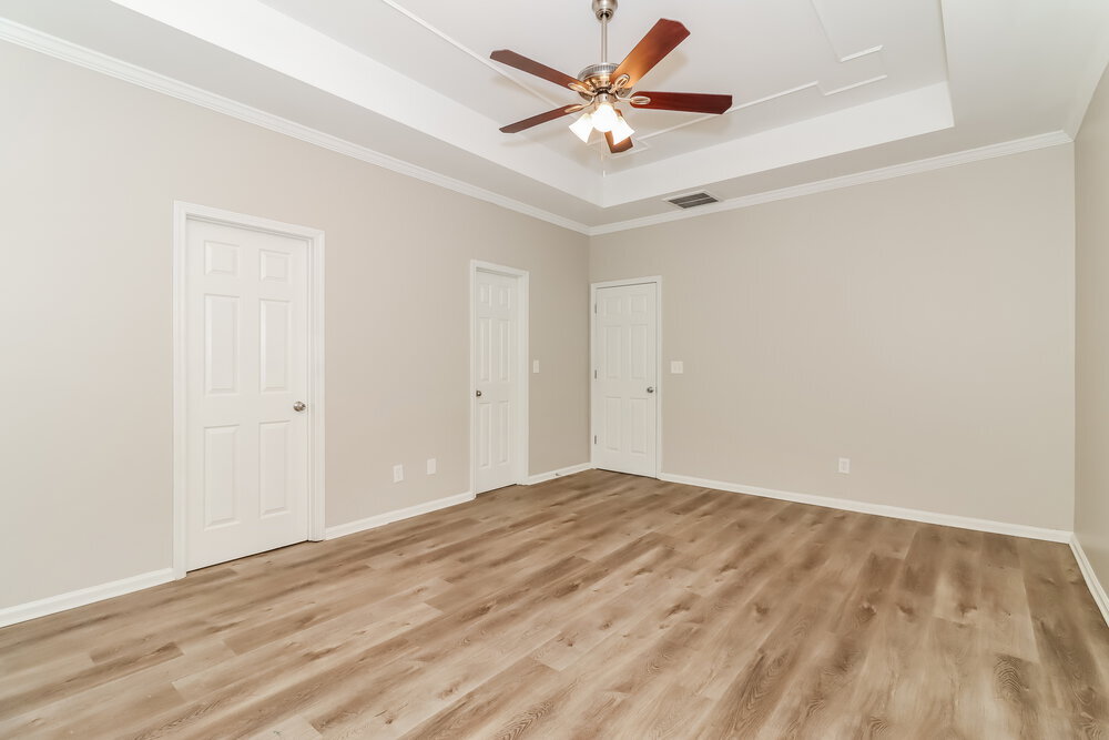 Building Photo - 450 Boxelder Rd