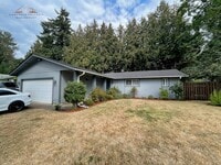 Building Photo - Beautiful Thurston 3 bedroom 2 bathroom HO...