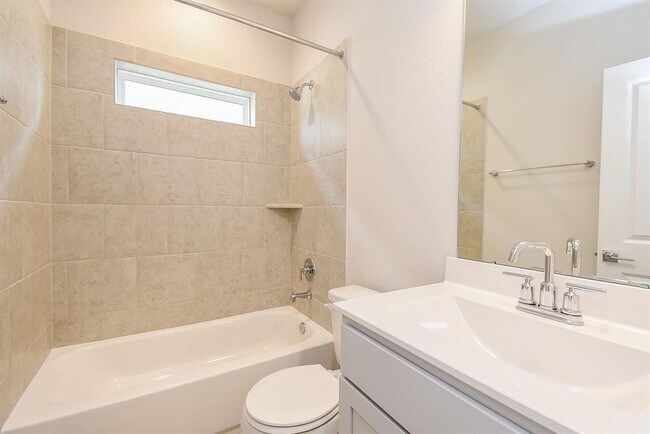 Building Photo - 3024 Myrtle Sunset Dr