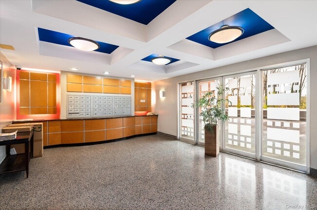 Building Photo - 1133 Midland Ave