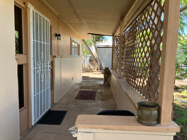 Building Photo - 2028 Cottonwood Ln