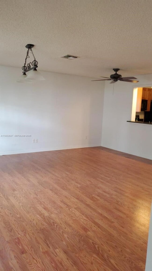 Building Photo - 12368 Shady Spring Way