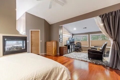 Building Photo - 411 Captain Eames Cir