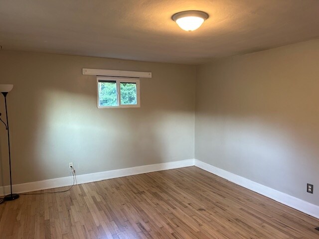 Building Photo - 90 Old State Rd