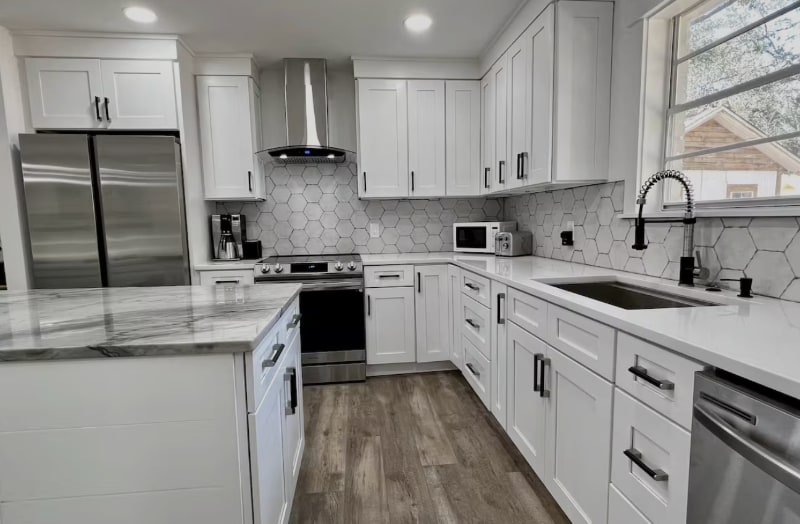 Building Photo - 14212 FL-20