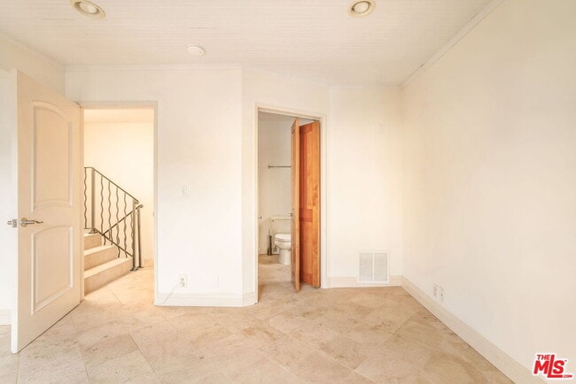 Building Photo - 36 Navy St