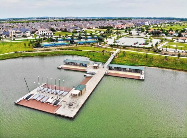 Building Photo - 3927 Cascade Sky Dr