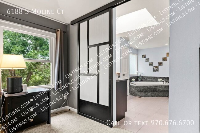 Building Photo - 6188 S Moline Ct