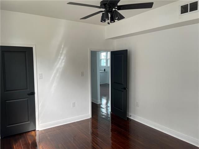 Building Photo - 3208 Louisiana Ave Pkwy