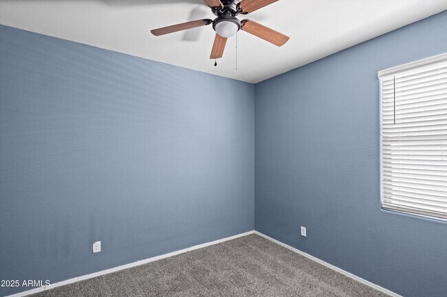 Building Photo - 11527 E Verbina Ln