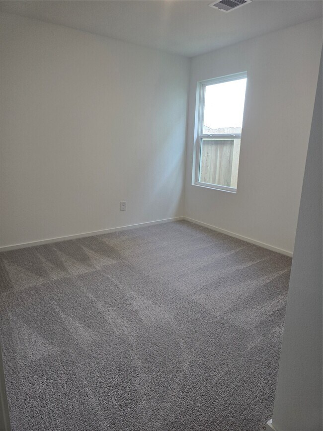 Building Photo - 21606 Willow River Canyon Ln