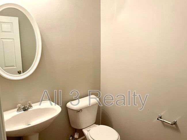 Building Photo - 1130 Dunaway Dr