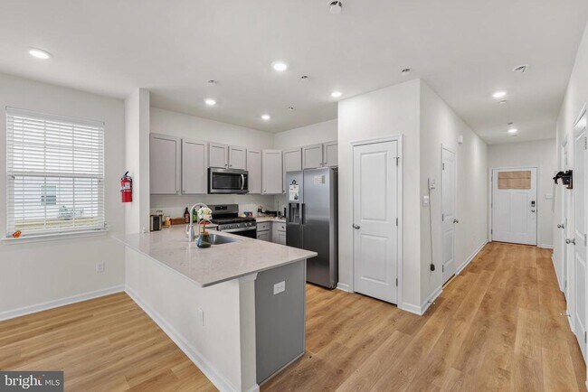 Building Photo - 39 Nelsons Wy