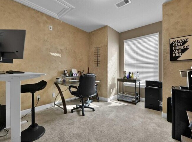 Building Photo - 14502 San Pietro Dr