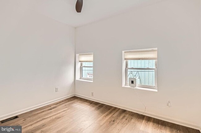 Building Photo - 1440 Ward St
