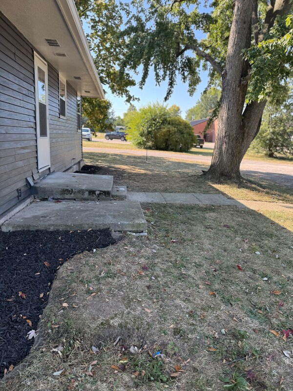 Building Photo - 12-14 Grove Ct