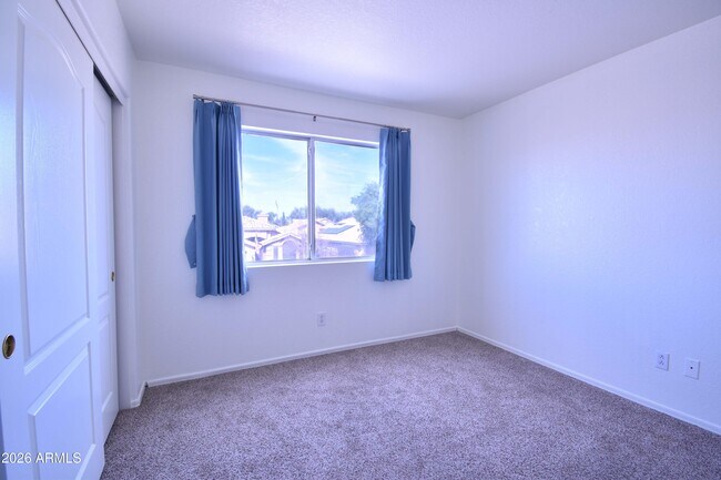 Building Photo - 8807 W Wedgewood Dr