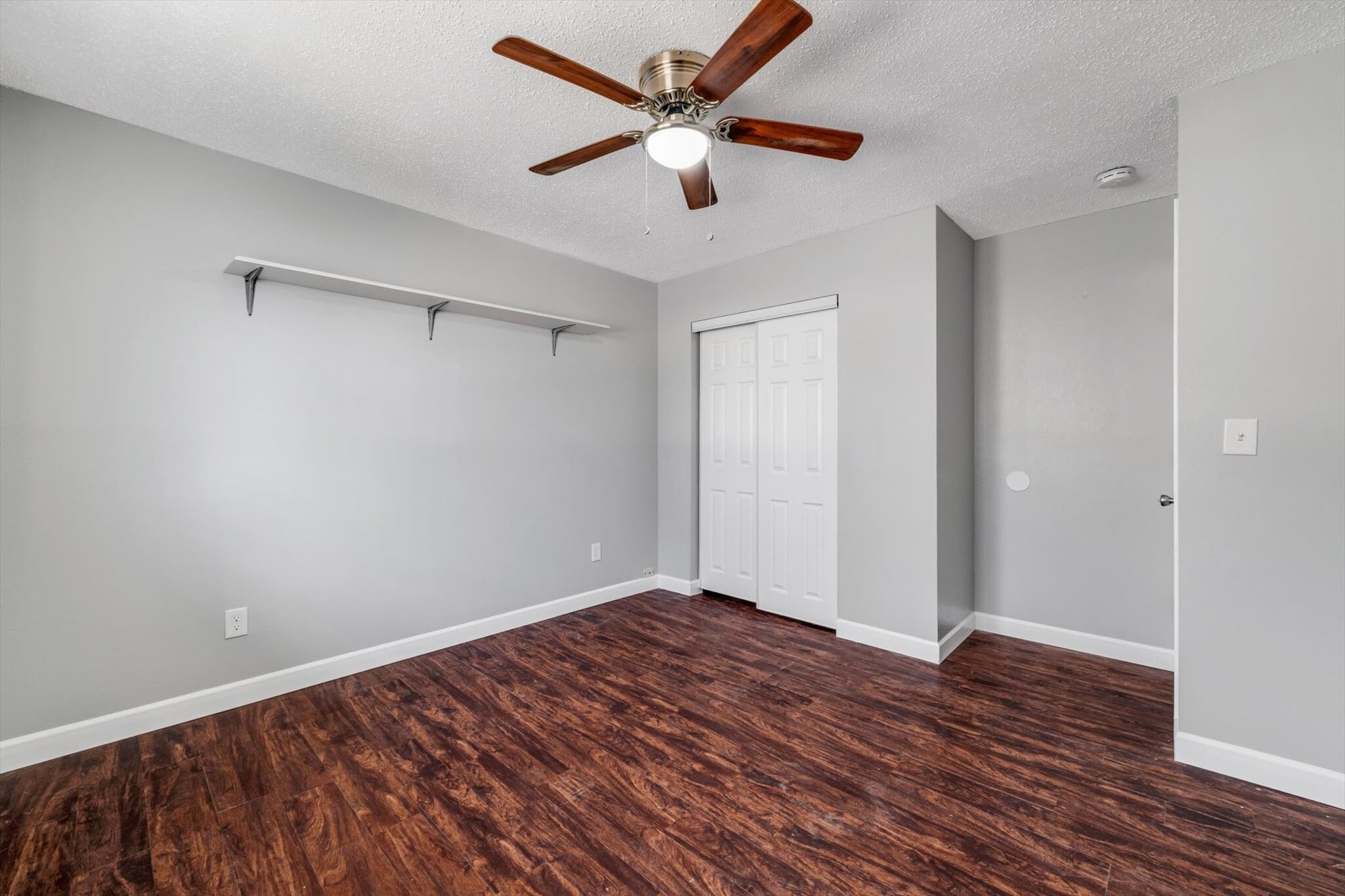 Building Photo - 11 Carriage Lane