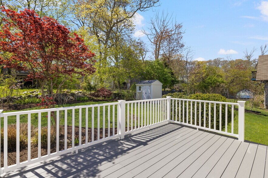 Building Photo - 21 Spindrift Dr